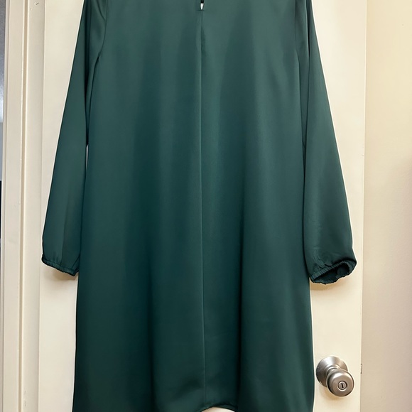 BCBGMAXAZRIA Dress - Picture 3 of 4